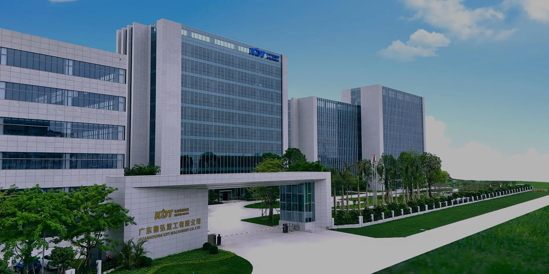 Foshan CNC uskunalarini ishlab chiqarish bazasi